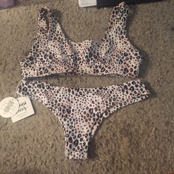 Kulani jungle pattern bikini - Picture 2 of 2